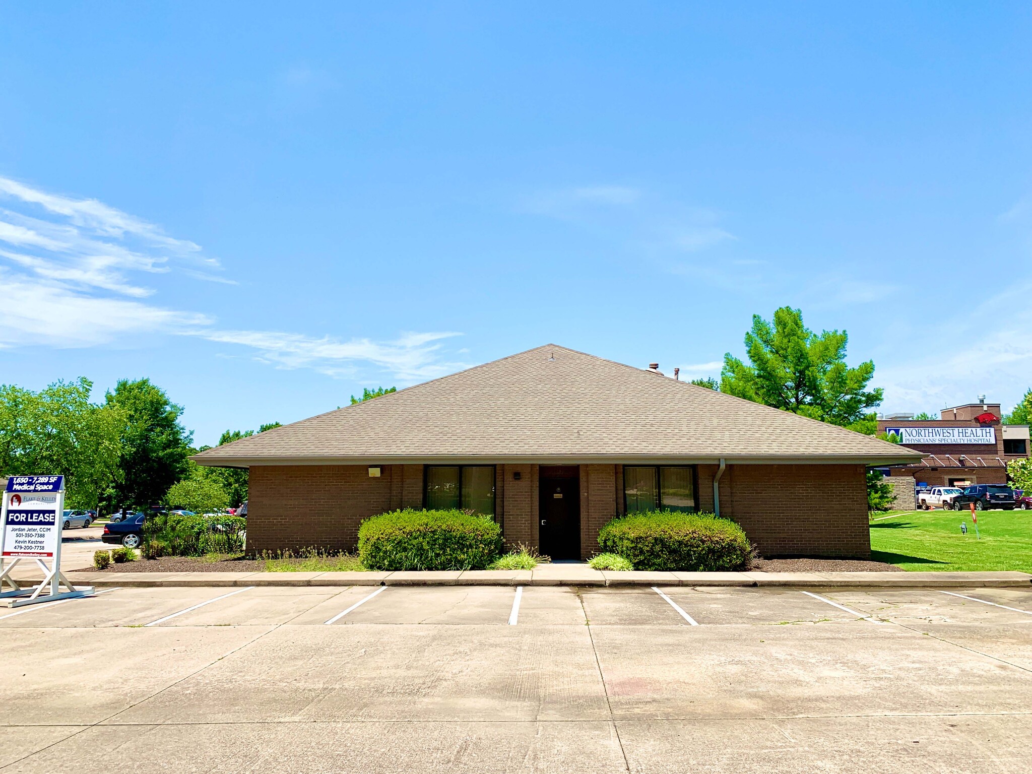 1794 E Joyce Blvd, Fayetteville, AR for Sale