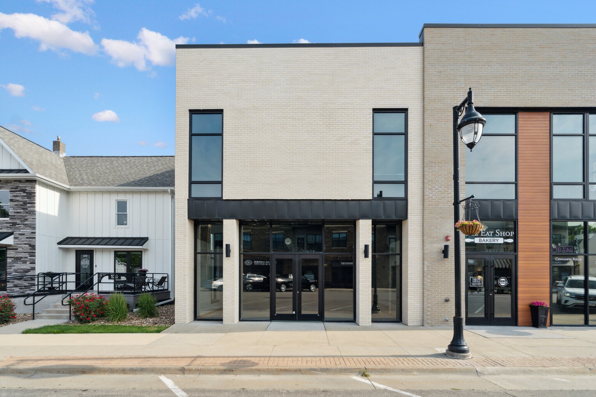 120 W Main St, Solon, IA for Rent