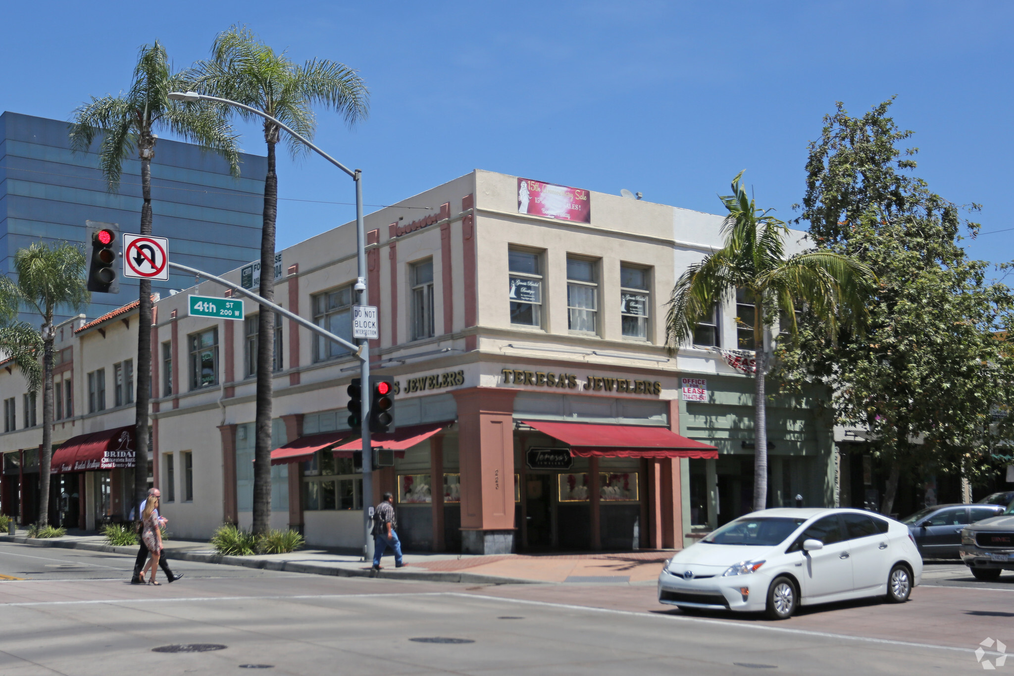 405-407 N Broadway, Santa Ana, CA for Rent