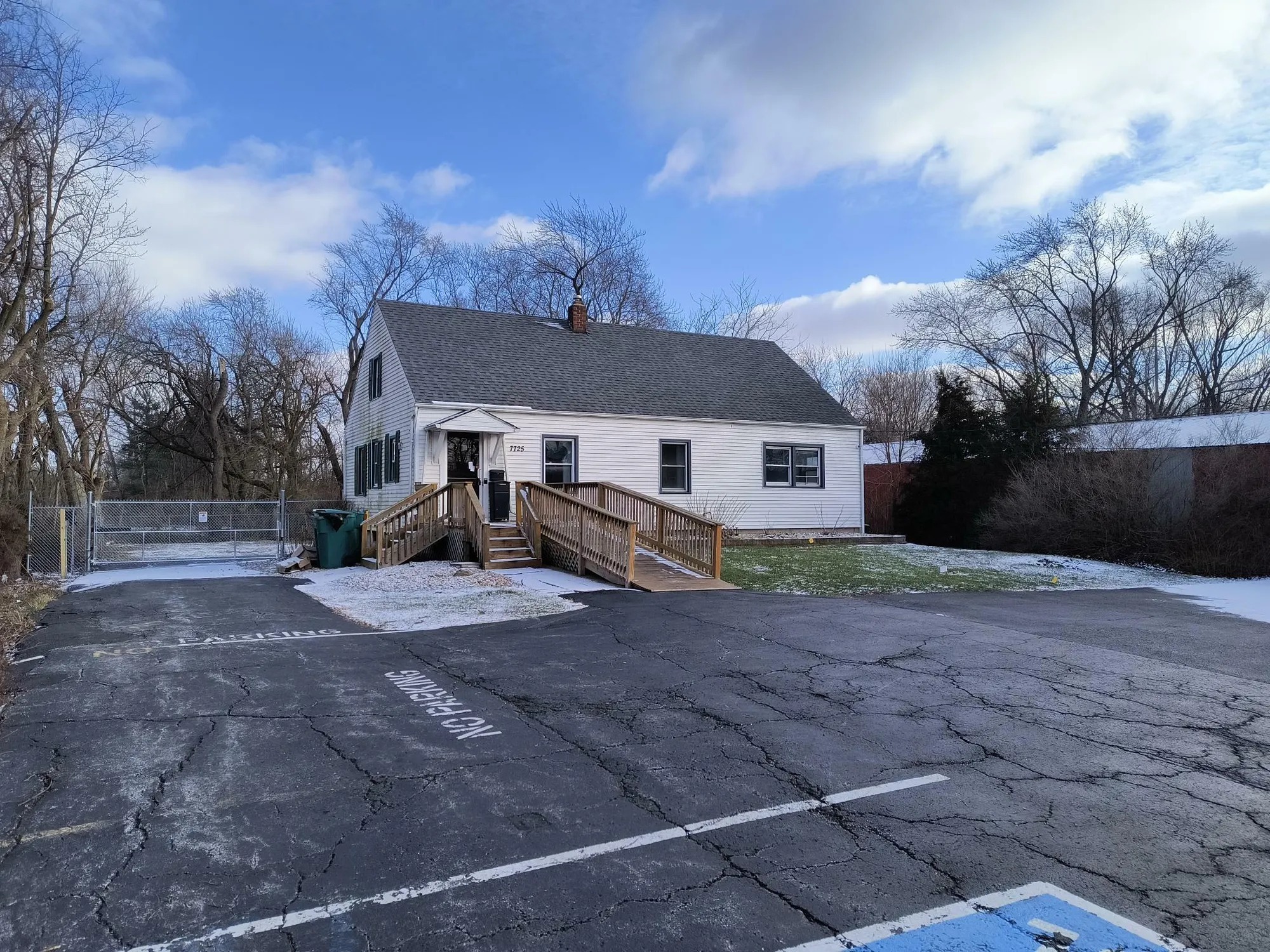 7725 Taft St, Merrillville, IN for Rent