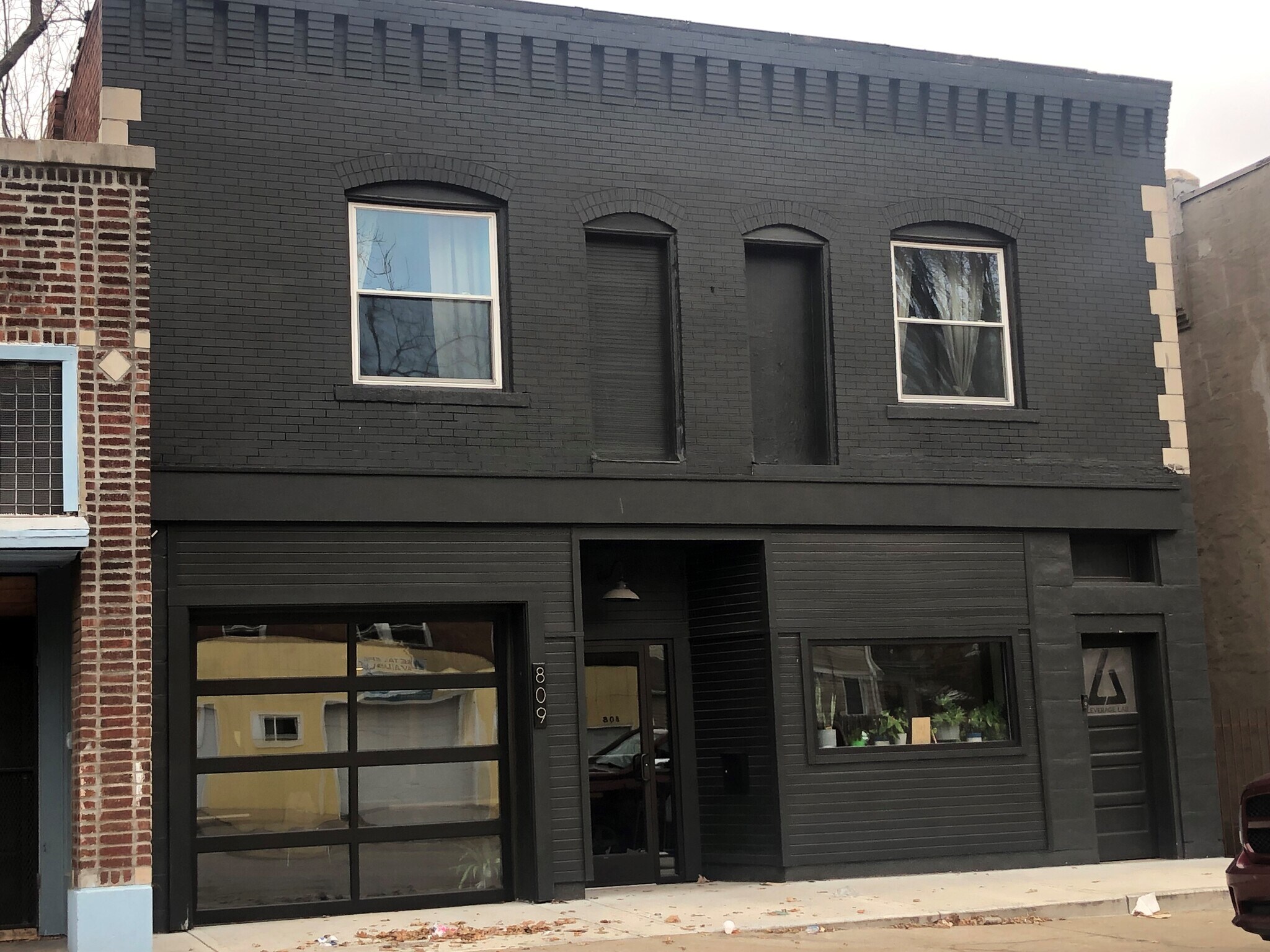 809 E 31st St, Kansas City, MO for Sale