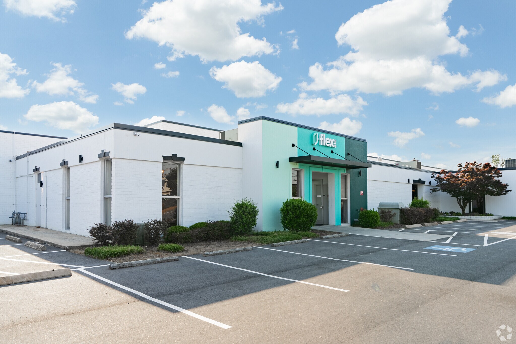 900 Pressley Rd, Charlotte, NC for Rent