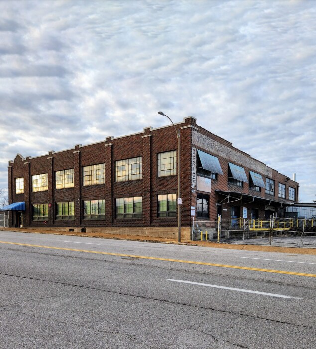5137 Southwest Ave, Saint Louis, MO for Sale