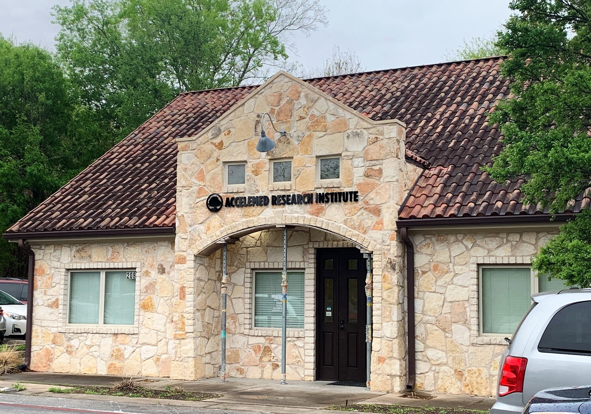 2501 W William Cannon Dr Austin, TX 78745 Office Property for Sale on