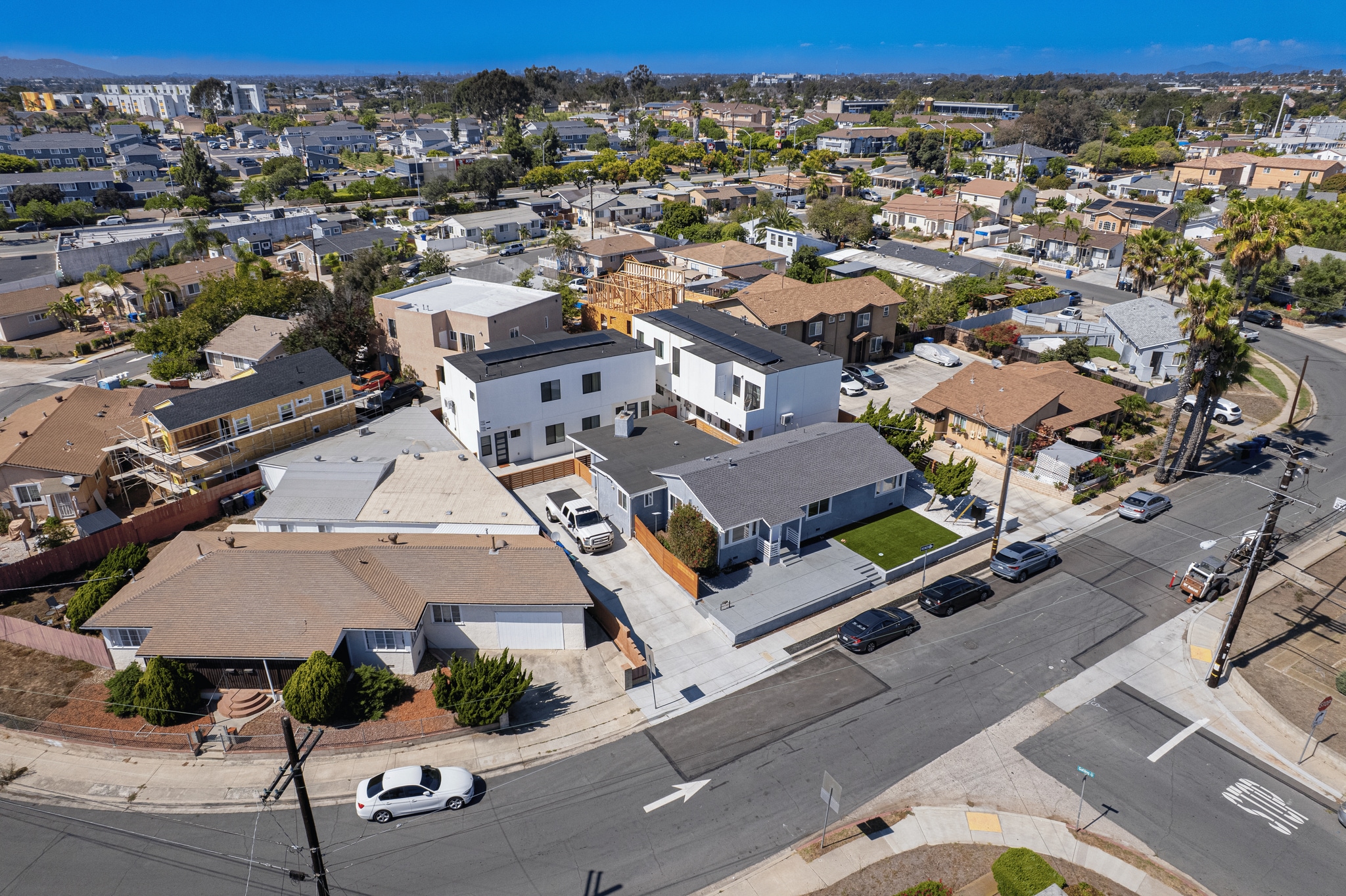 7128 E Hyatt St, San Diego, CA for Sale