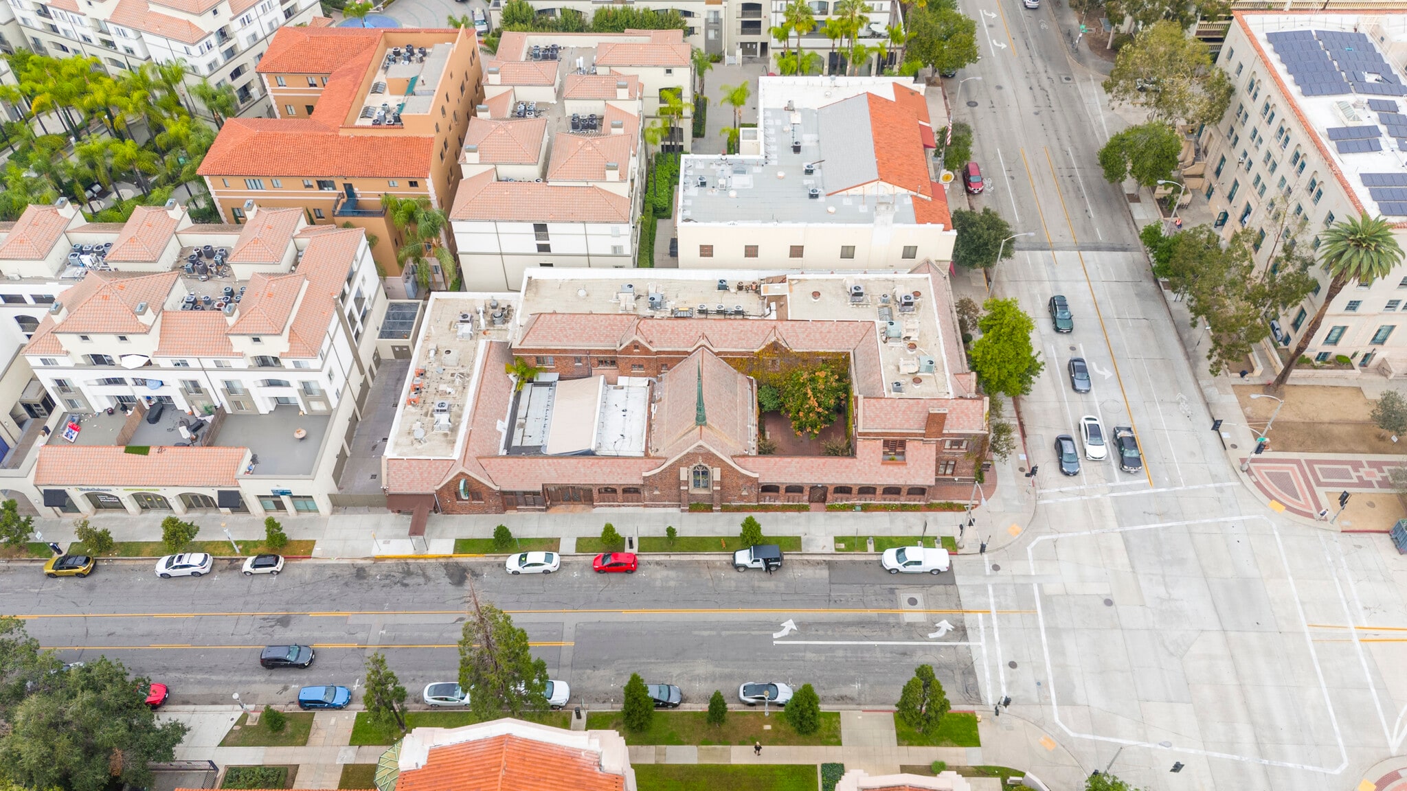 95 N Marengo Ave, Pasadena, CA for Sale