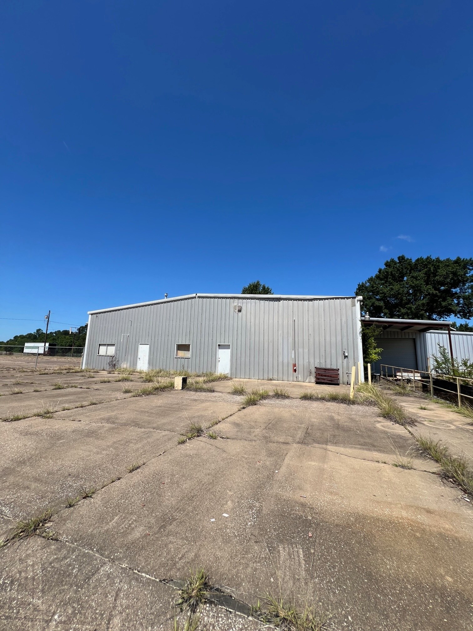 2300 US-259 BUS, Kilgore, TX for Rent