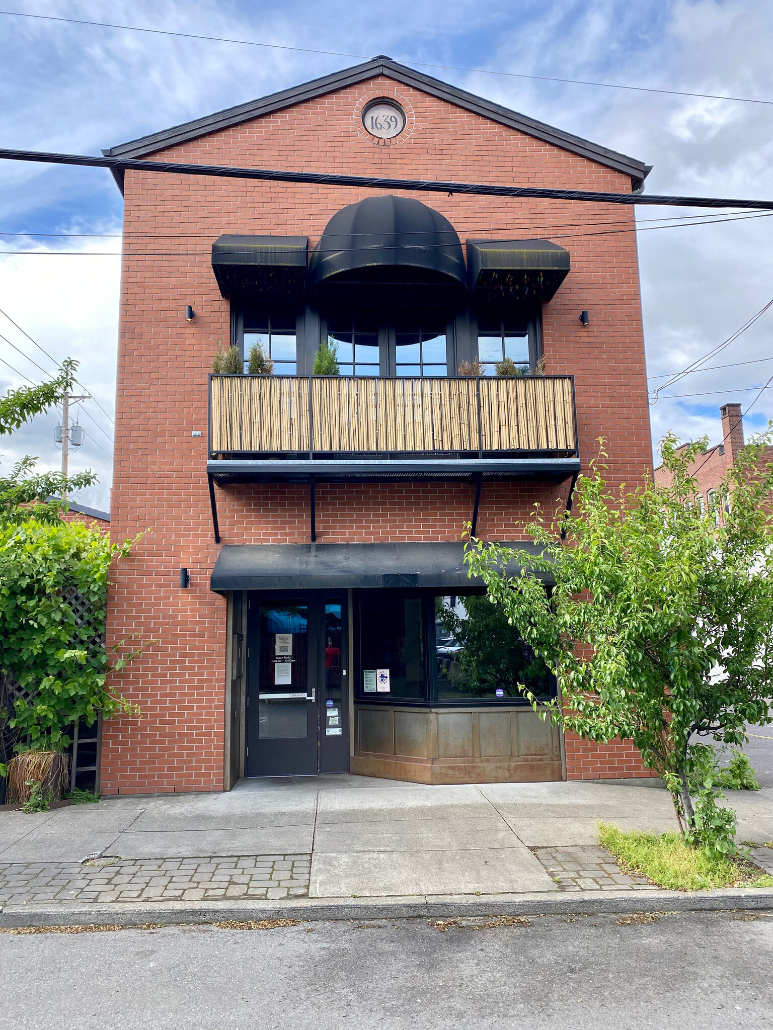 1639 NW Marshall St, Portland, OR for Rent