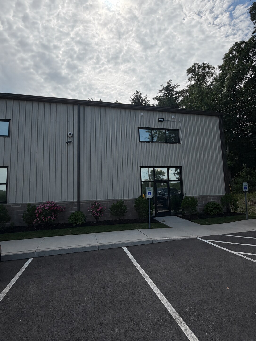 Unit 4 & 5 50 Old Tyng Rd, Tyngsborough, MA for Sale