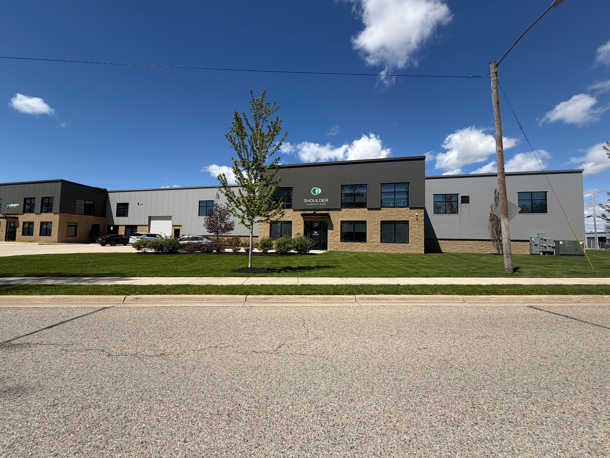 1535 Steele Ave SW, Grand Rapids, MI for Rent