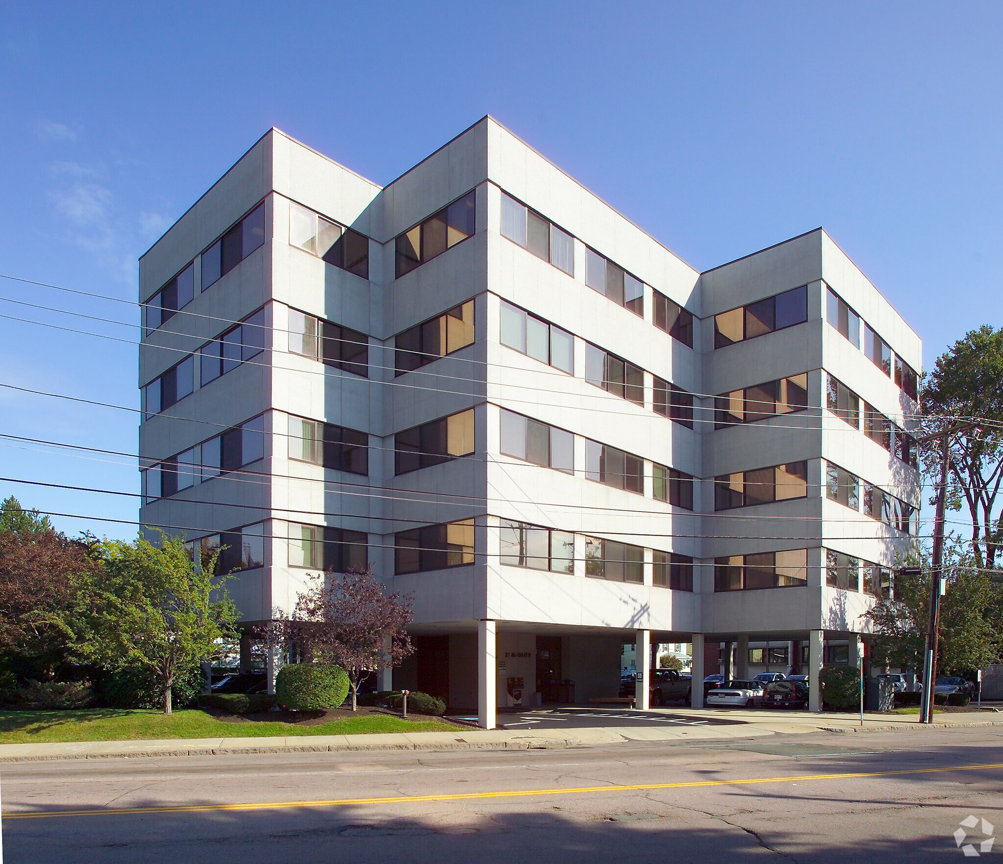 21 Mayor Thomas J McGrath Hwy Quincy, MA 02169 Office Property for