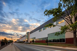 North Canton, OH Industrial - 339 E Maple St