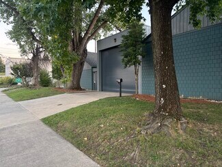 Louisville, KY Warehouse - 326 E Bloom St