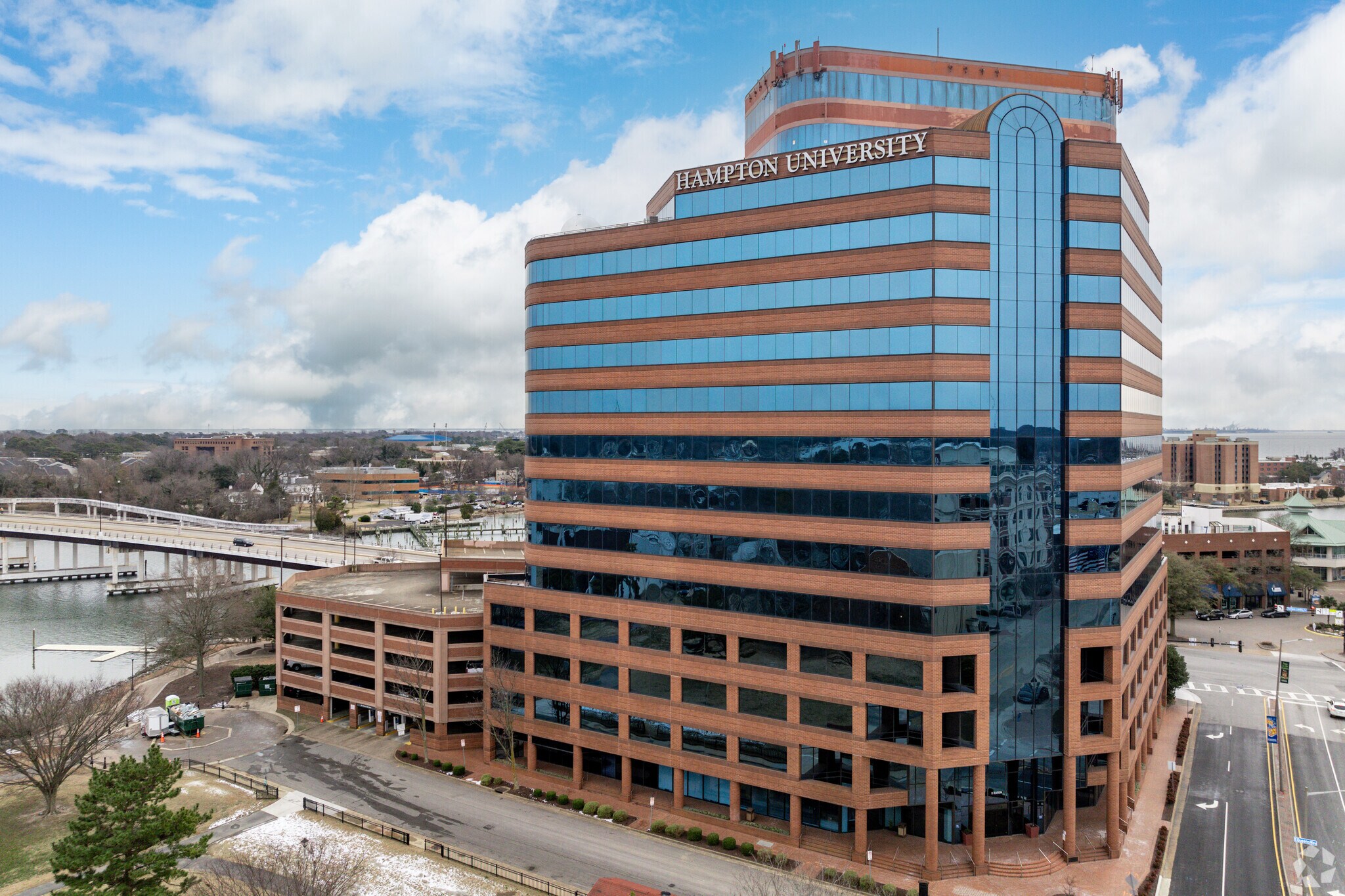 2 Eaton St, Hampton, VA for Rent