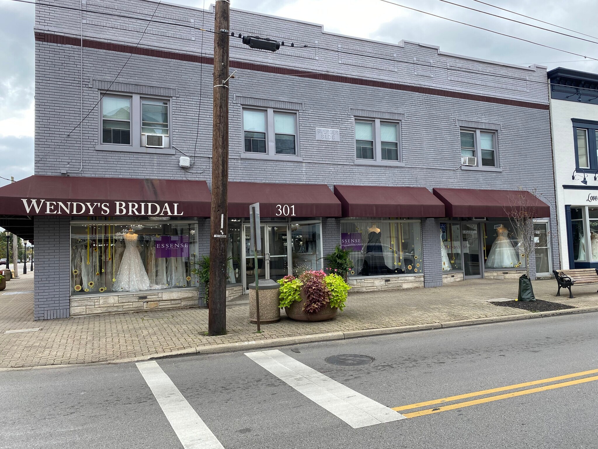 301 W Benson St, Cincinnati, OH for Rent