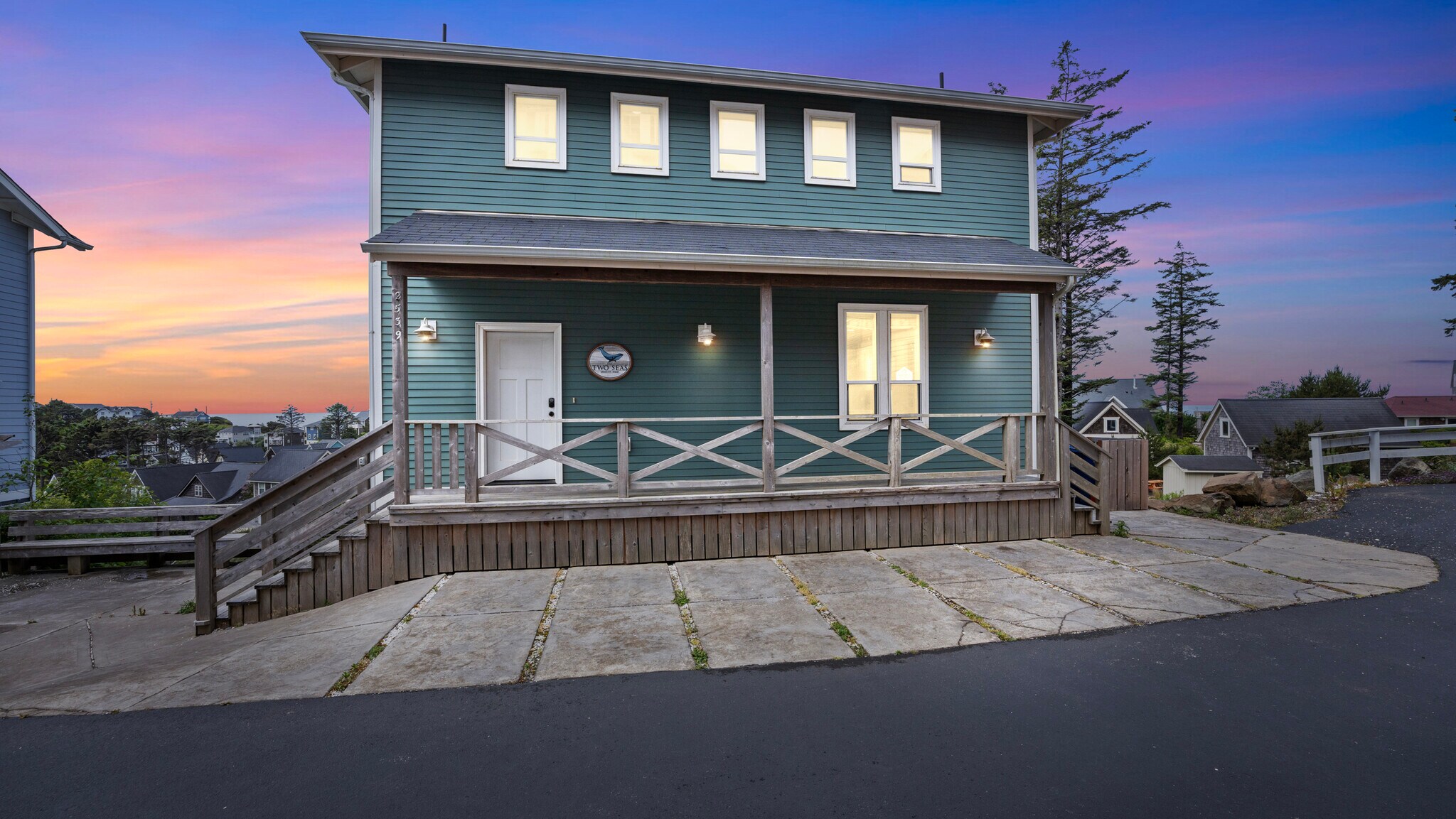 2539 SW Coral Loop, Lincoln City, OR for Sale