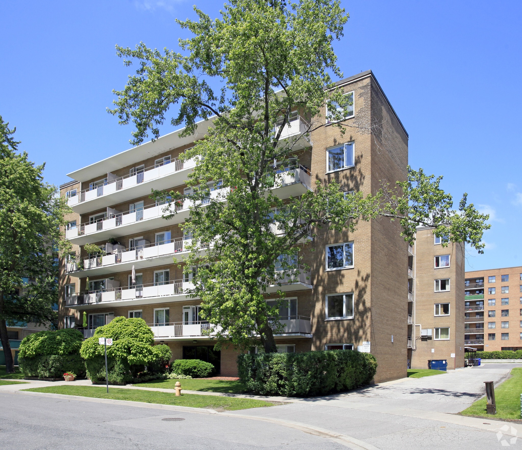 2 Grandstand Pl, Toronto, ON for Sale