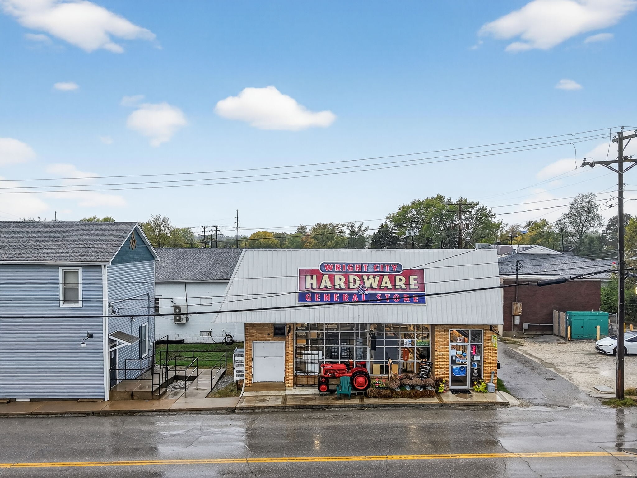 103 W 2nd St N, Wright City, MO for Sale
