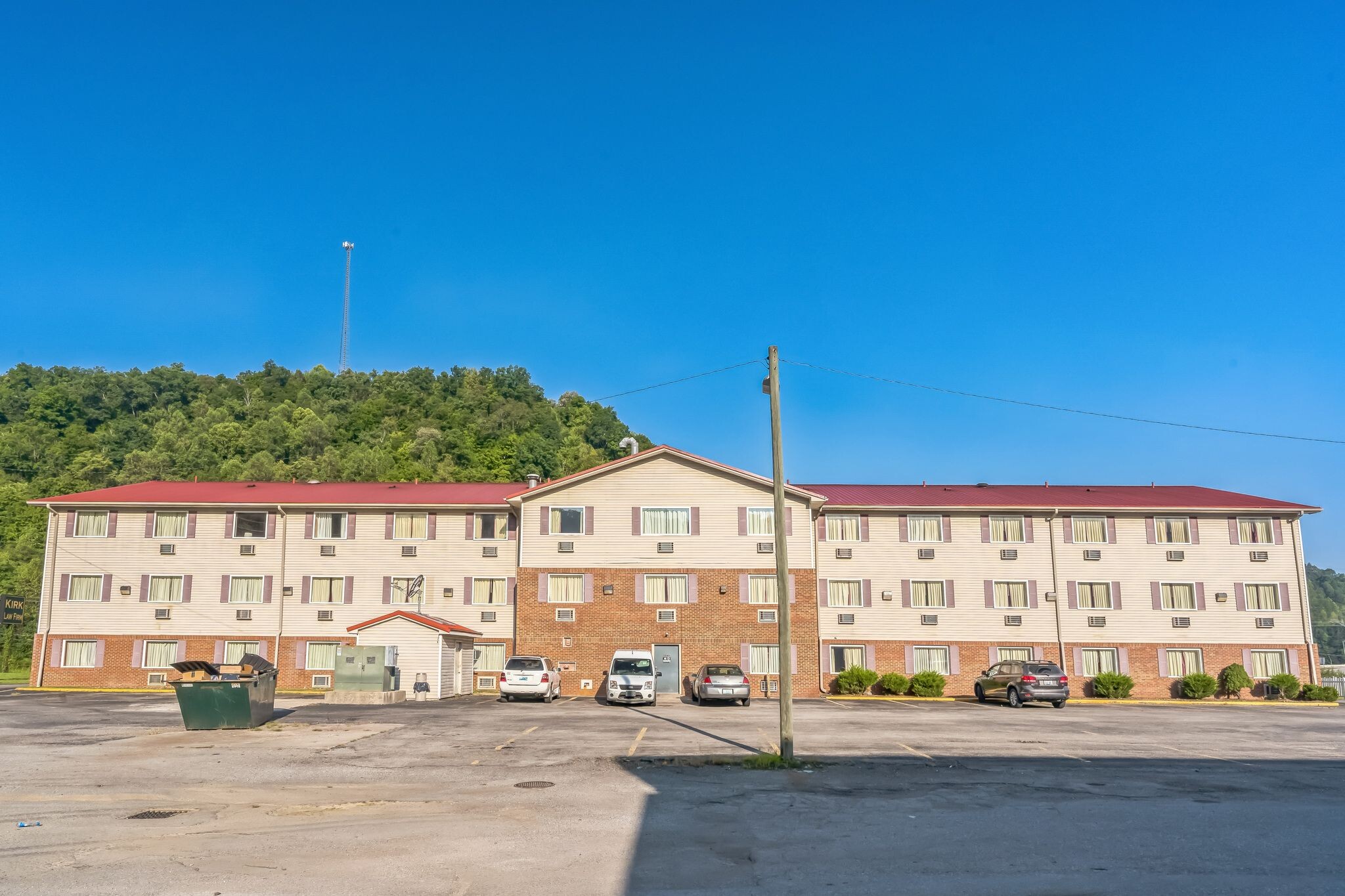 80 Shoppers Path, Prestonsburg, KY for Sale