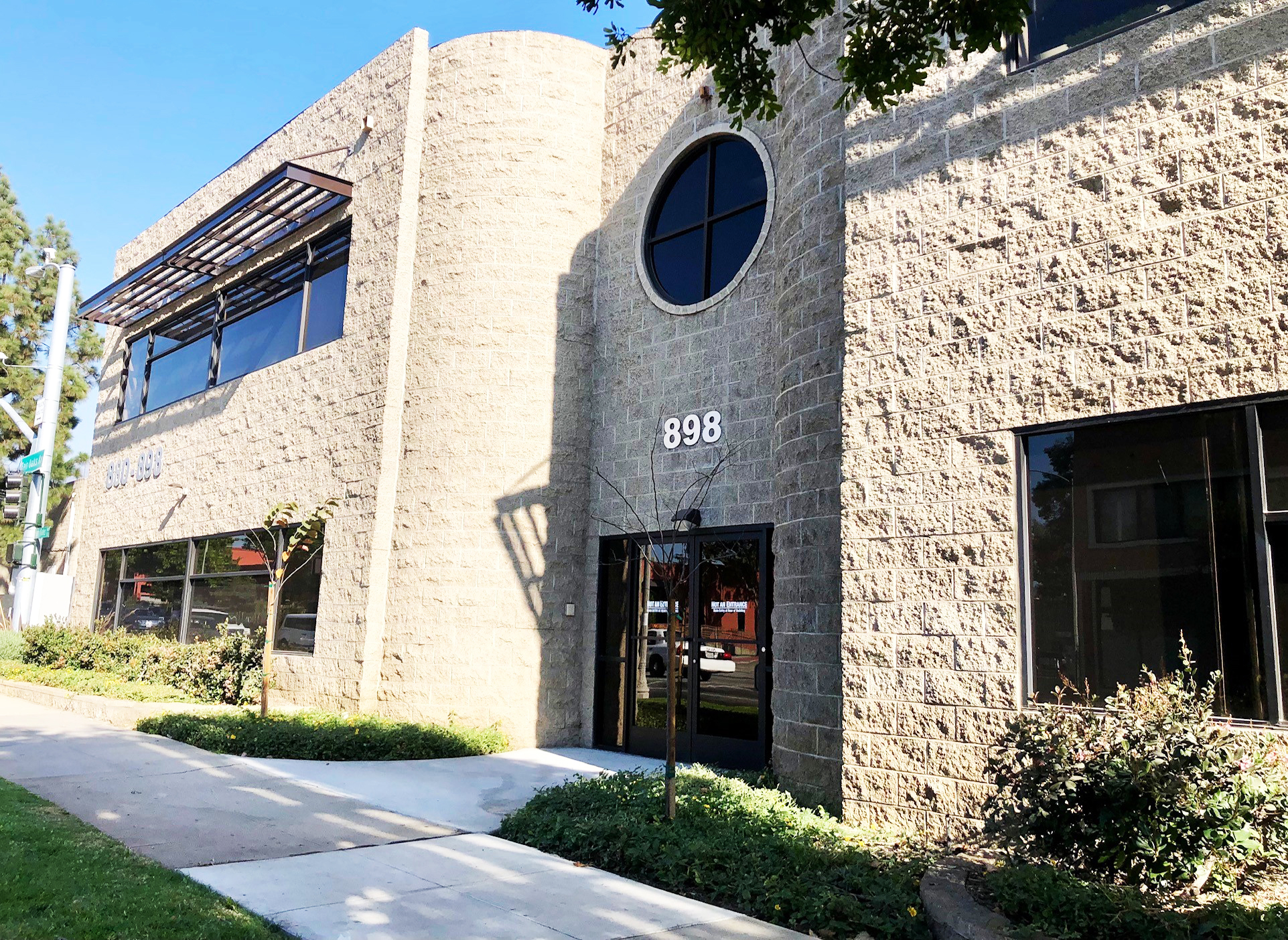 880-898 N Fair Oaks Ave, Pasadena, CA for Rent