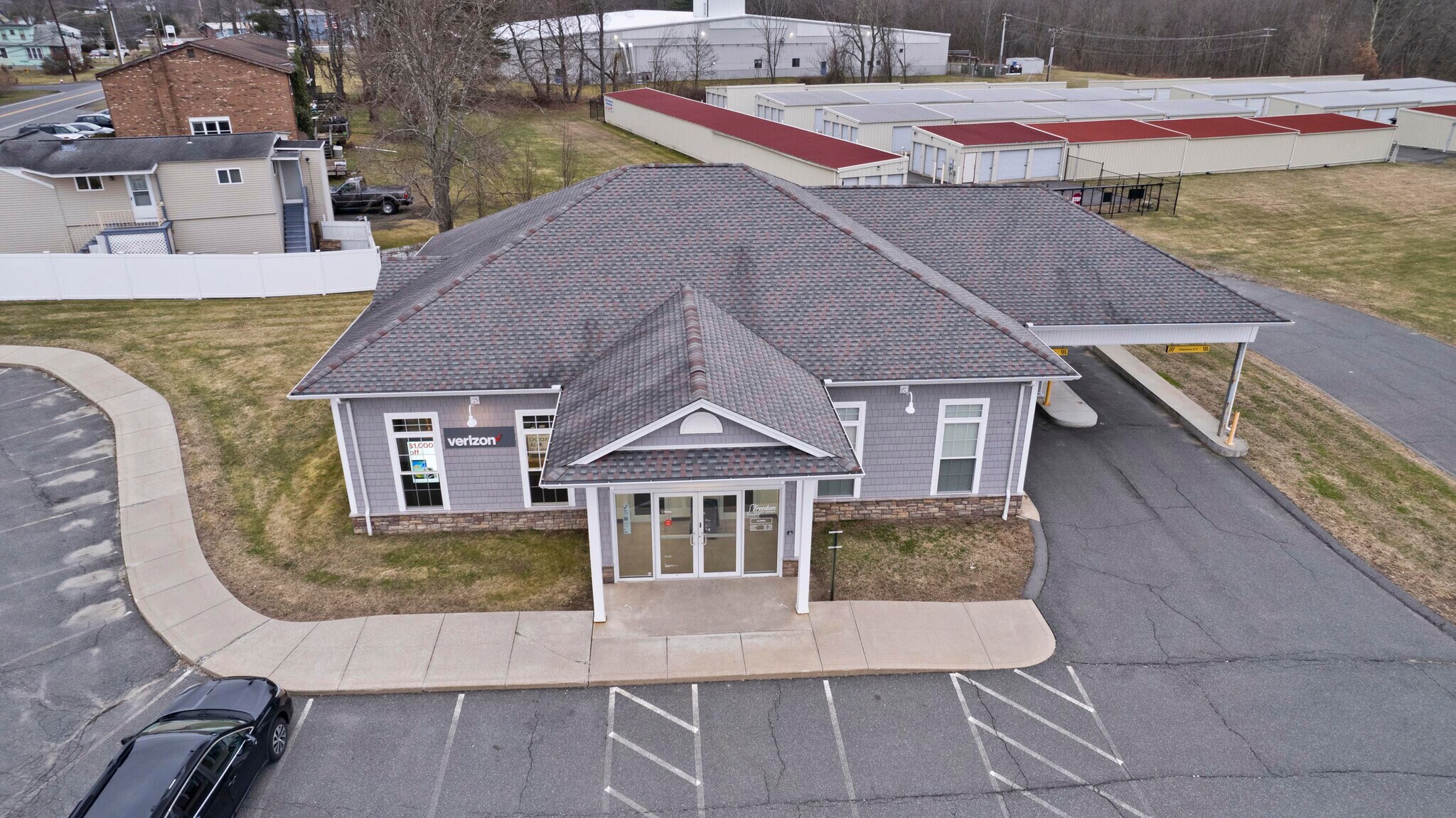 422 Main St Easthampton, MA 01027 Retail Property for Lease on