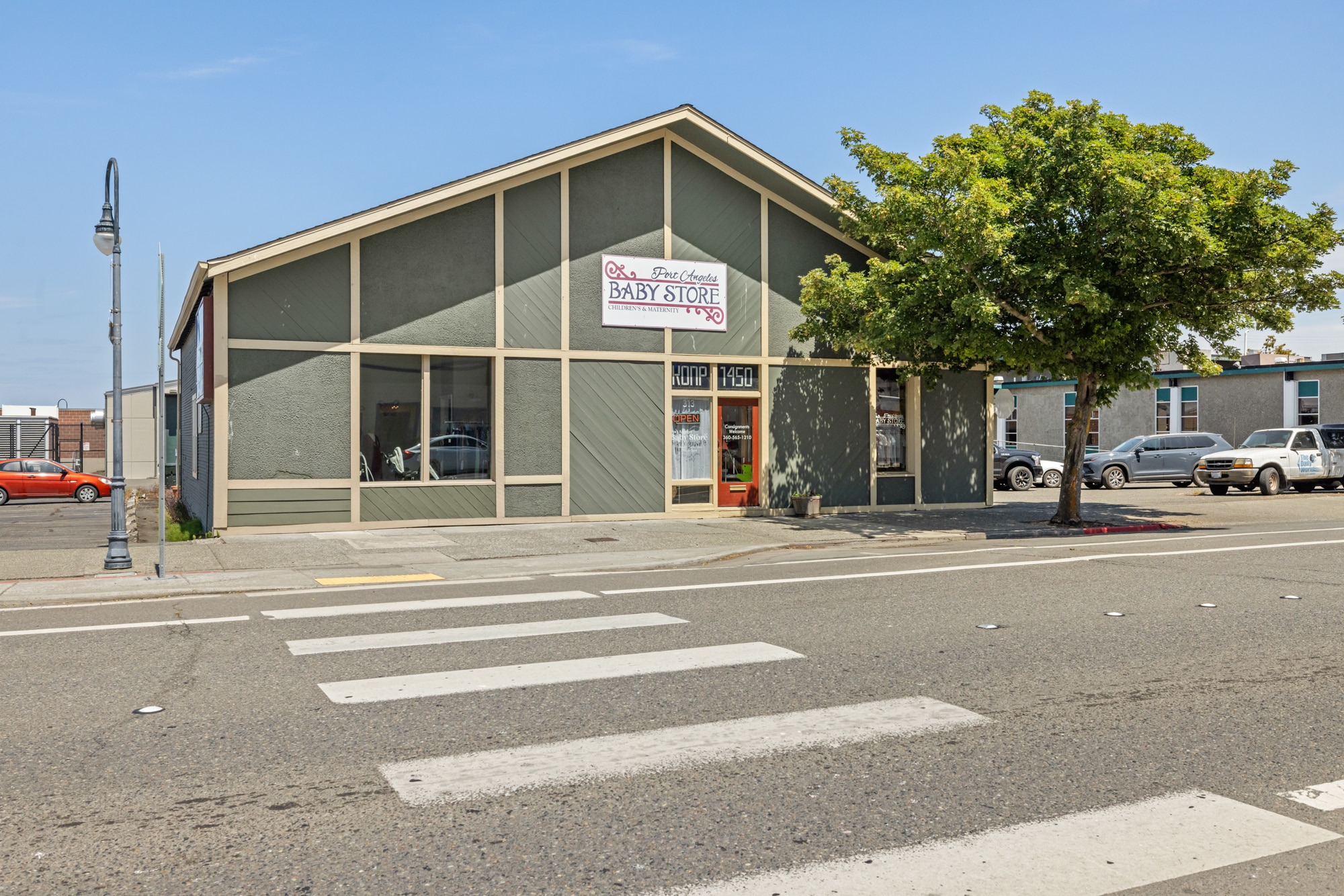 313 W 1st St, Port Angeles, WA for Sale