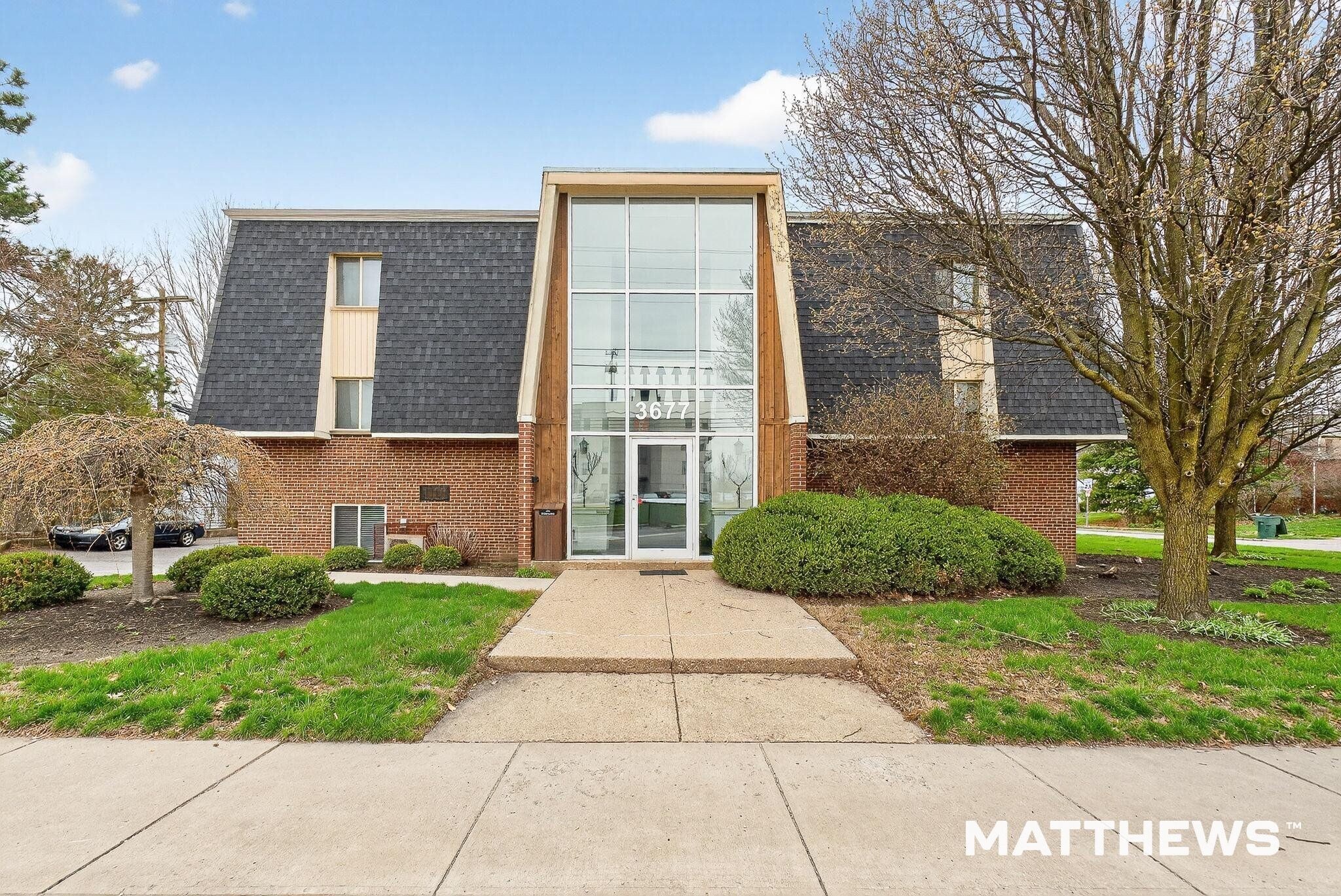 3677 Indianola Ave, Columbus, OH for Sale