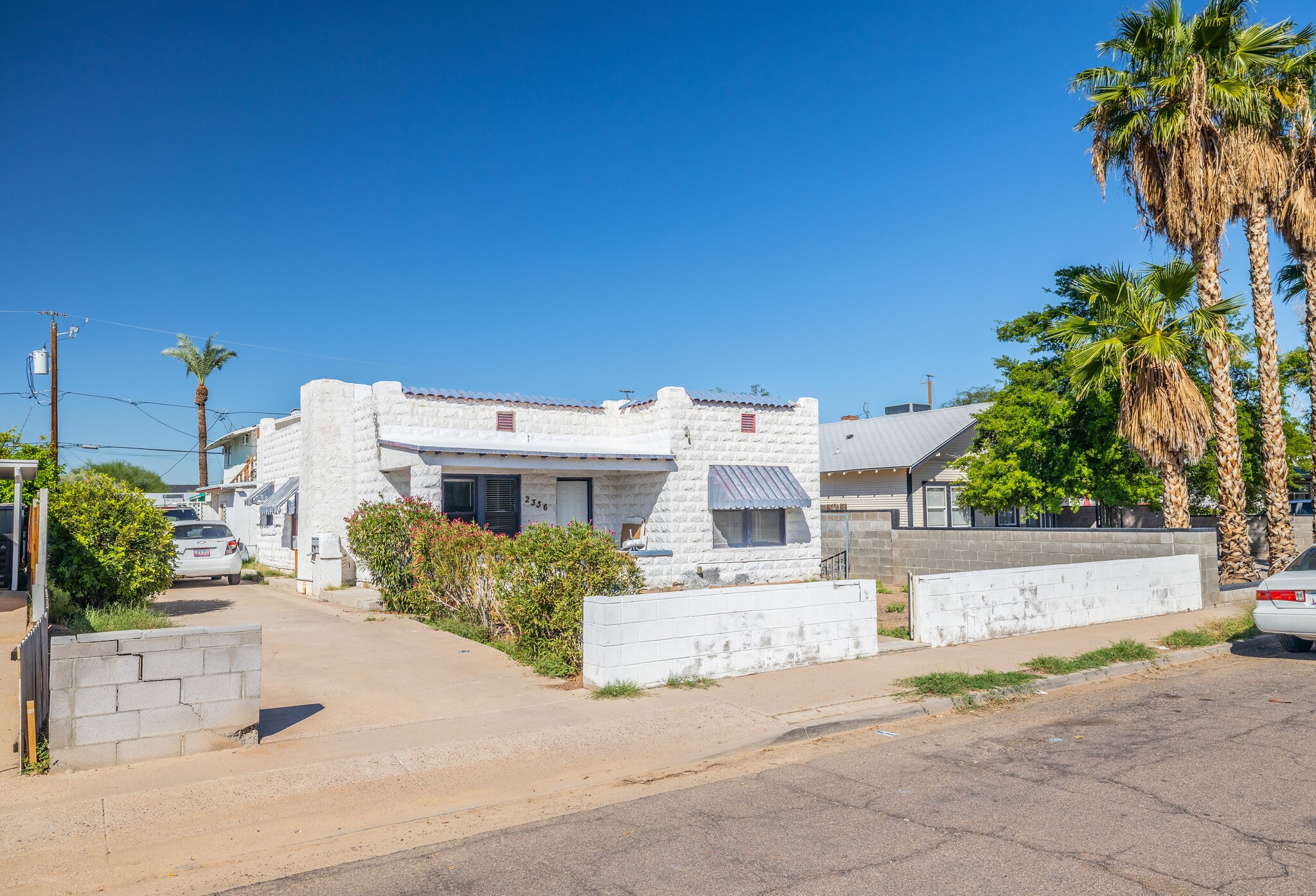 2336 N 11th St, Phoenix, AZ for Sale