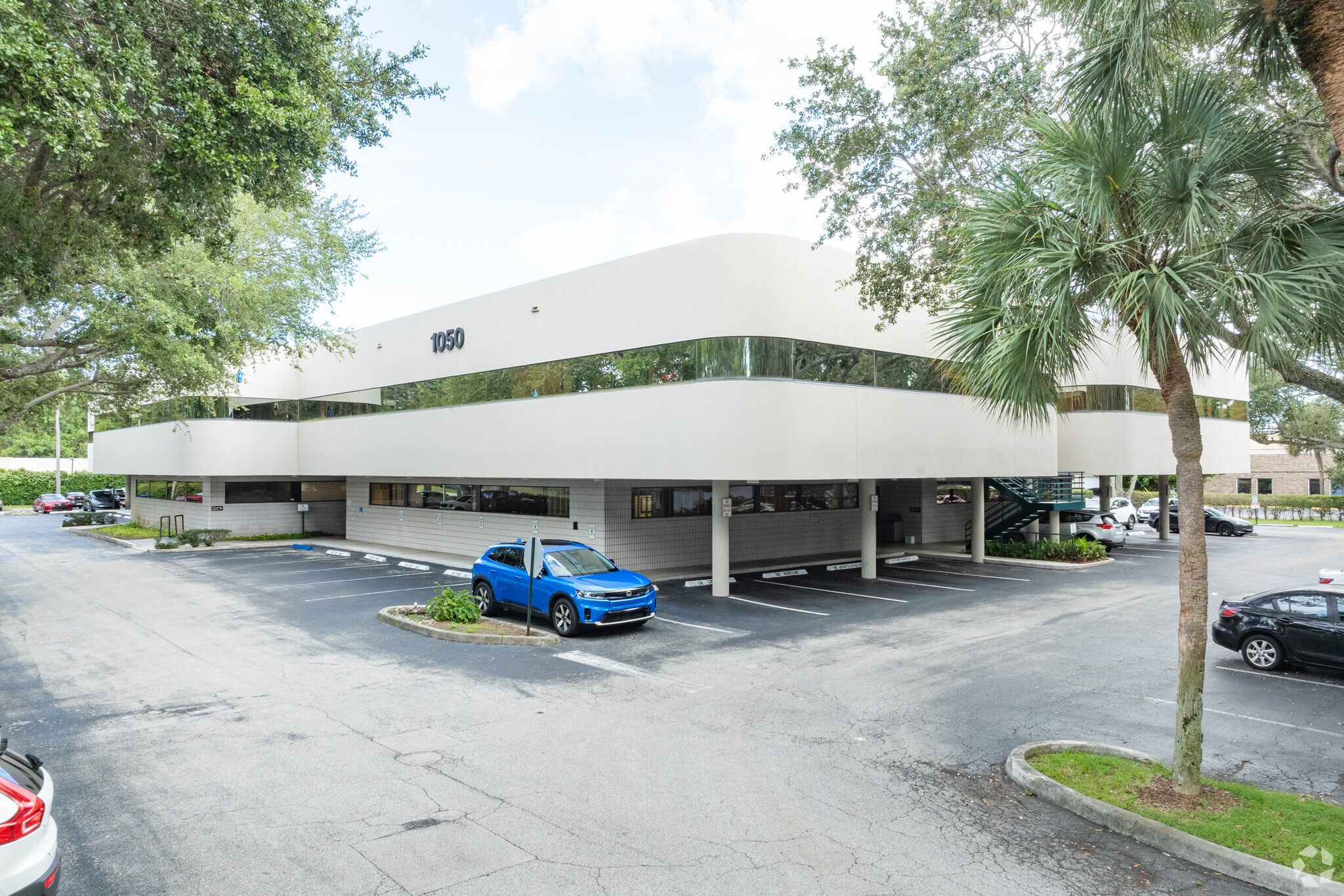 1050 NW 15th St, Boca Raton, FL for Sale