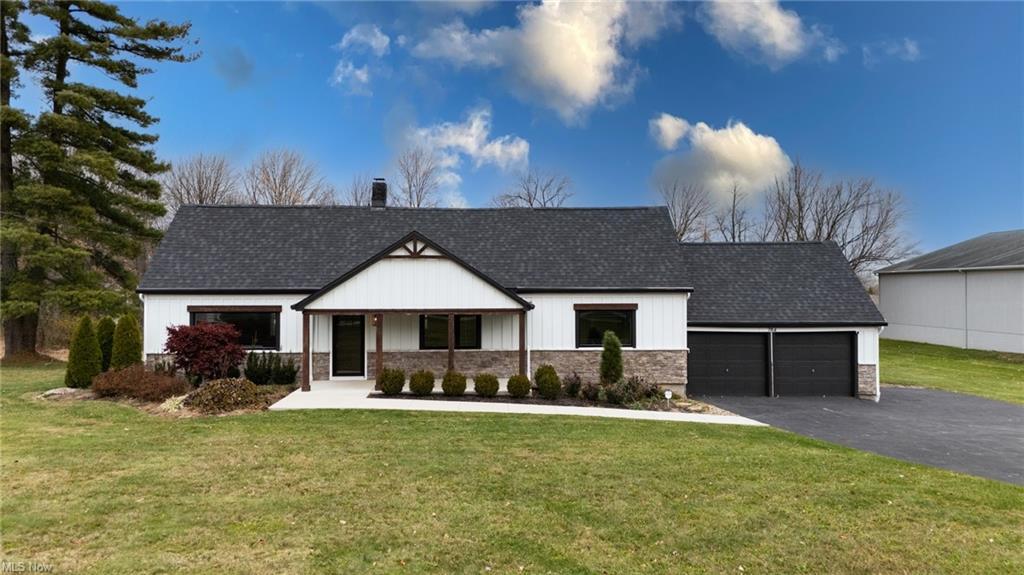 784 McClurg Rd, Youngstown, OH for Sale