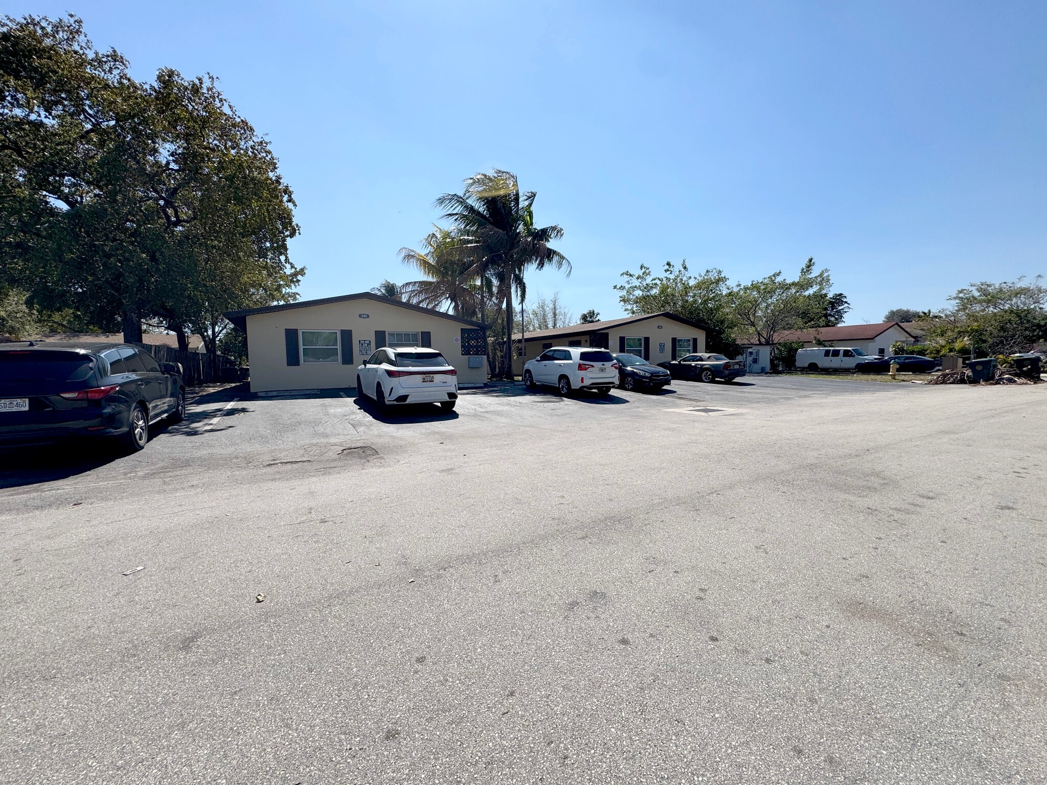 146-148 NW 40th Ct, Fort Lauderdale, FL for Sale