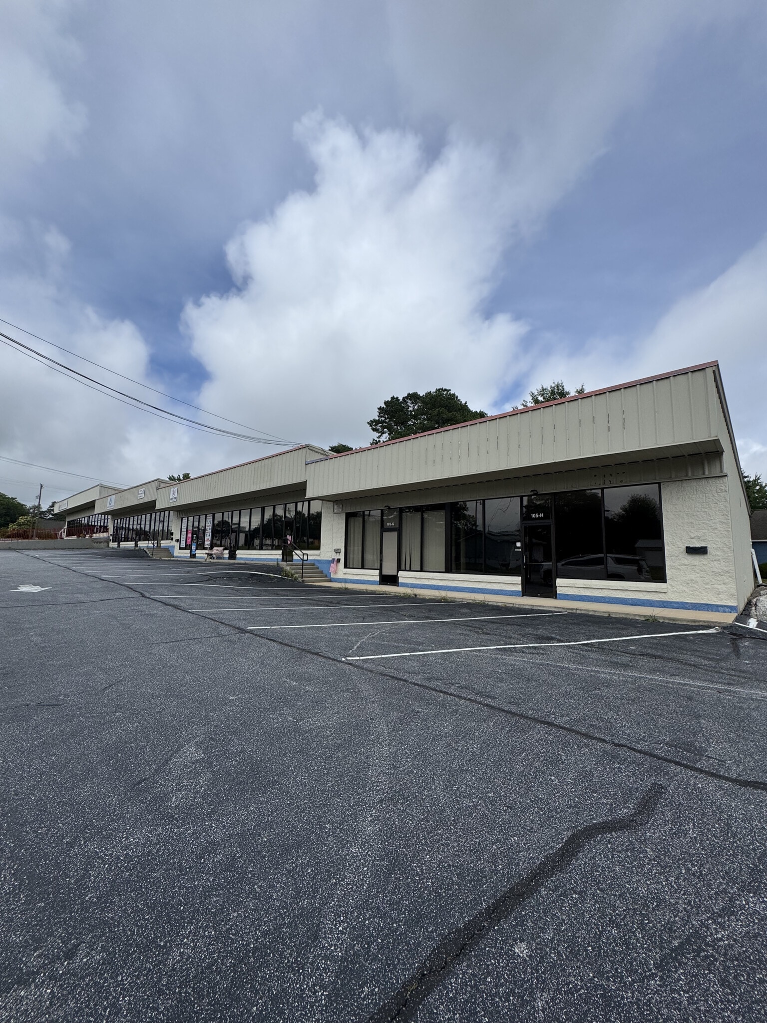 1317 W Poinsett St, Greer, SC for Rent