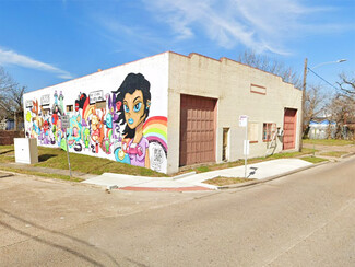 Houston, TX Retail - 215 Lockwood Dr