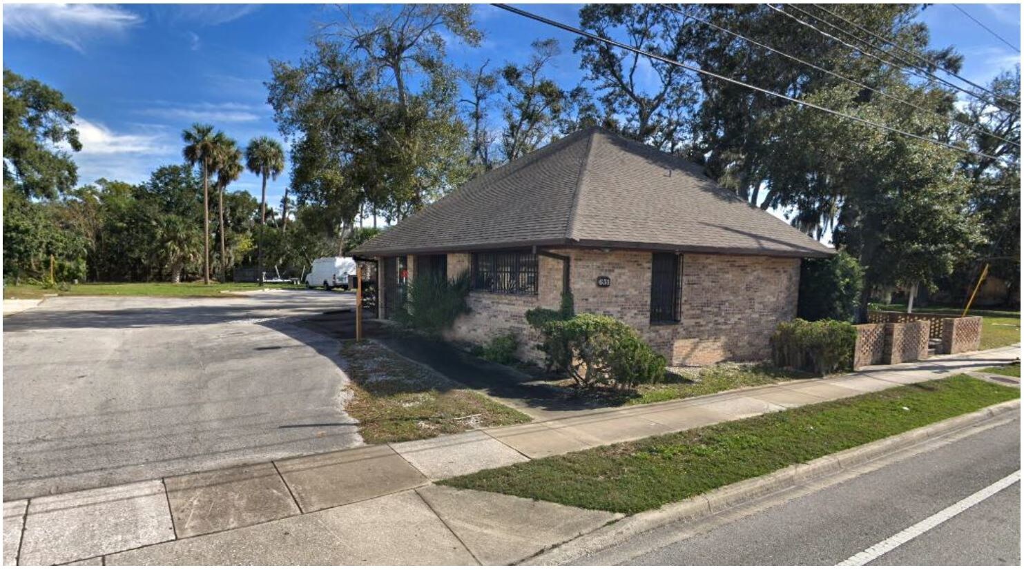 631 N Ridgewood Ave, Daytona Beach, FL for Sale