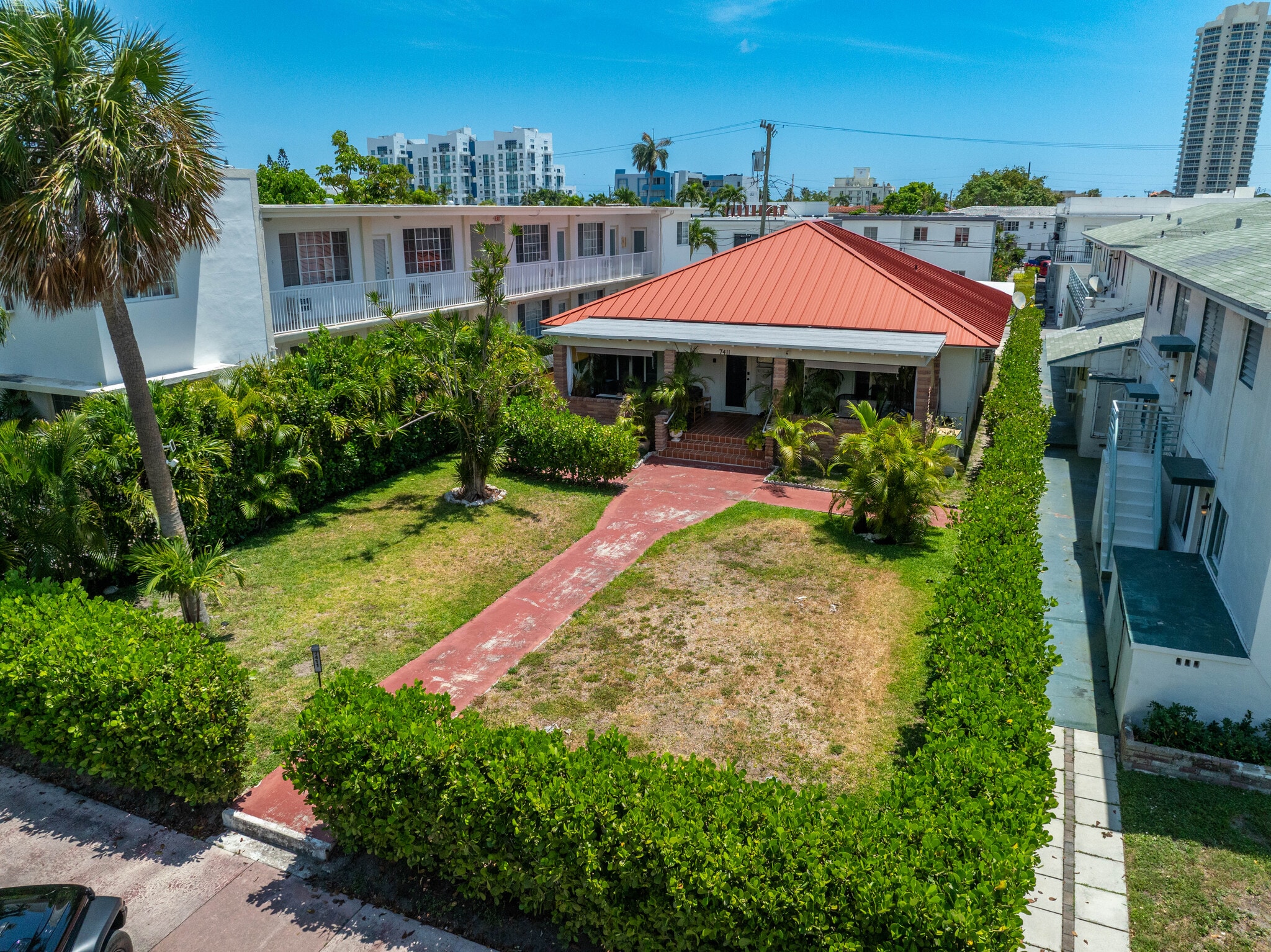 7411 Carlyle Ave, Miami Beach, FL for Sale