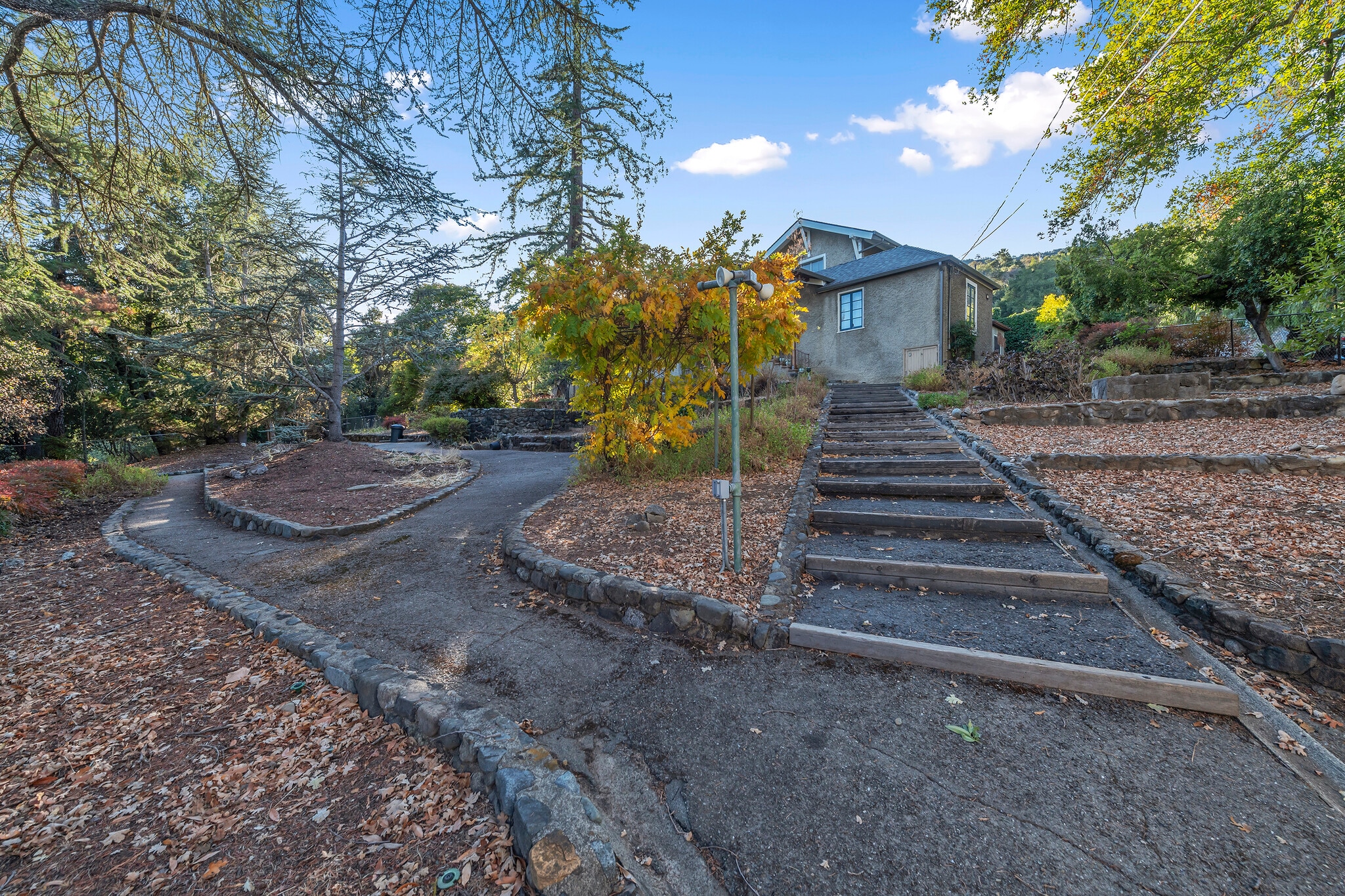100 Wood Rd, Los Gatos, CA for Sale