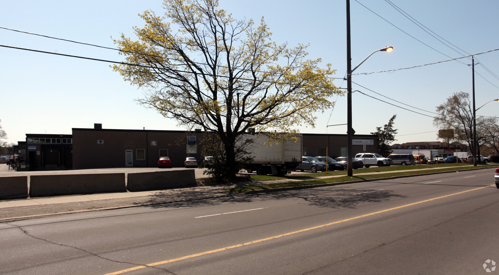 581-597 Trethewey Dr, Toronto, ON for Rent