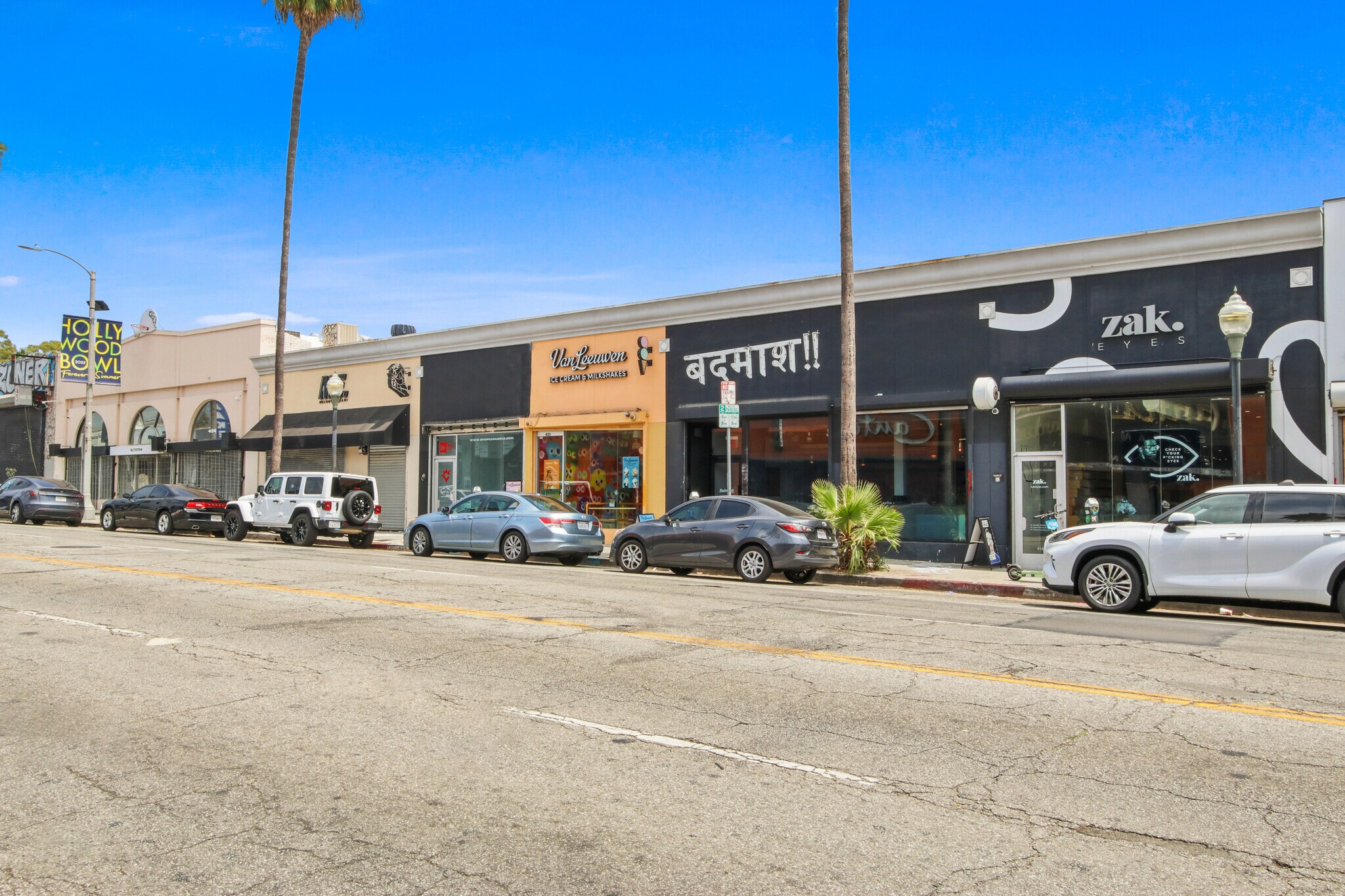 416-424 N Fairfax Ave, Los Angeles, CA for Rent