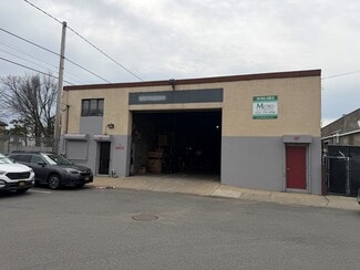 New Hyde Park, NY Warehouse - 127 S Fourth St