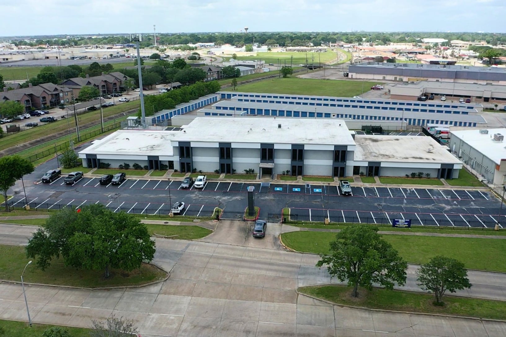 3501 Turtle Creek Dr, Port Arthur, TX for Rent