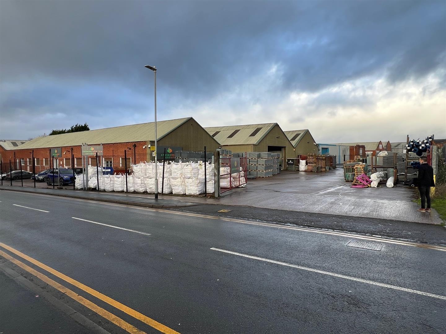 Spring Garden Rd, Stoke On Trent, STS for Rent
