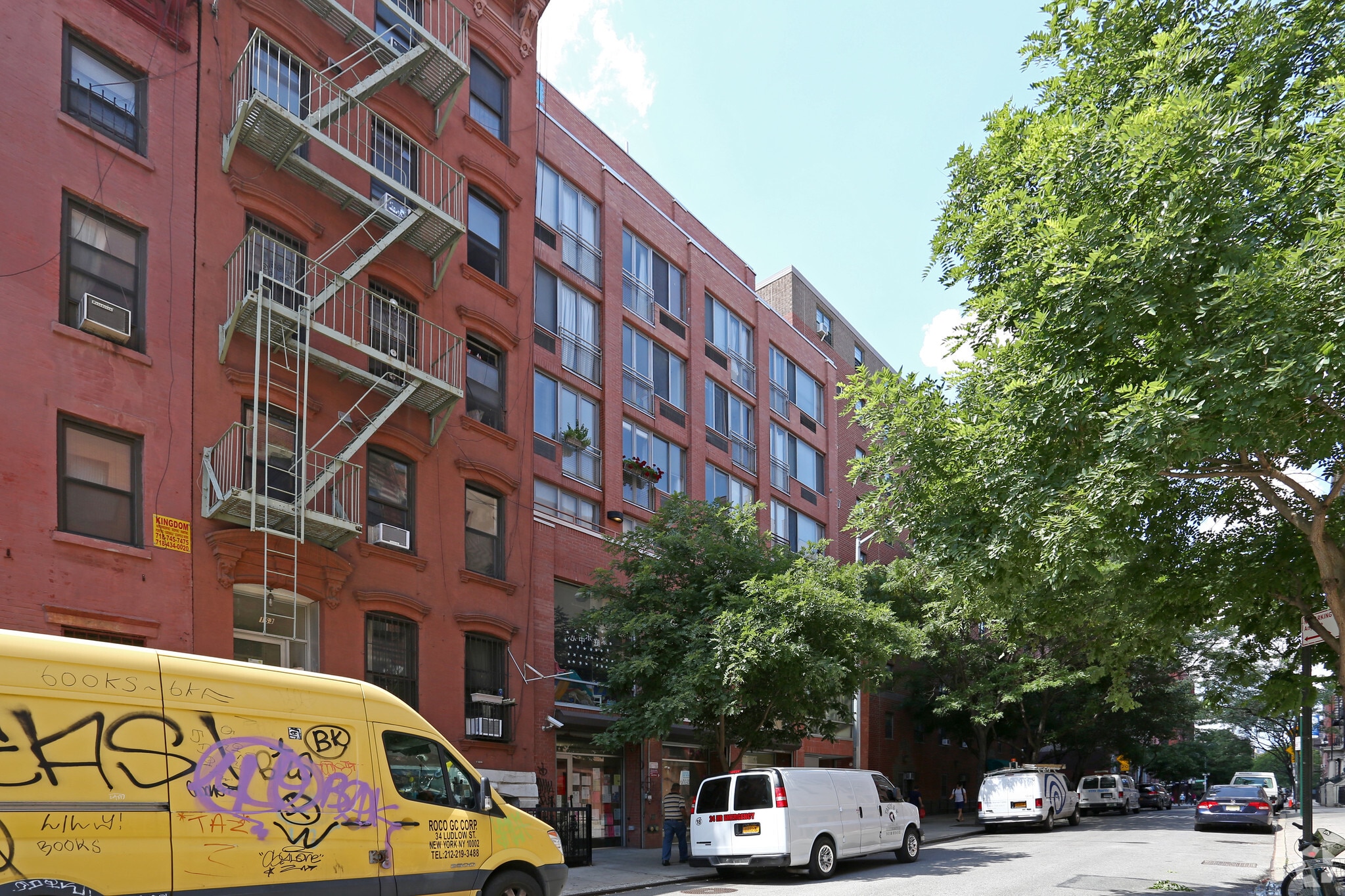 165-167 Eldridge St, New York, NY for Rent