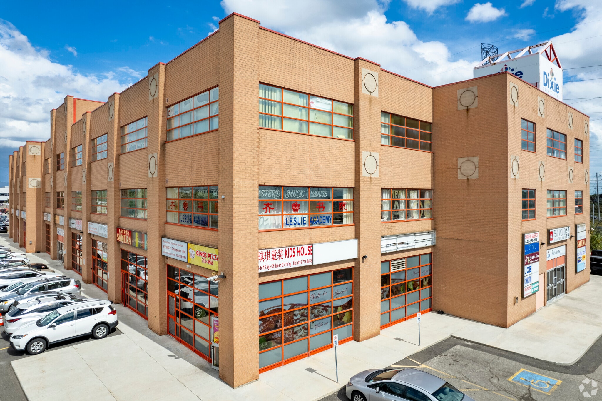 1550 S Gateway Rd, Mississauga, ON for Sale