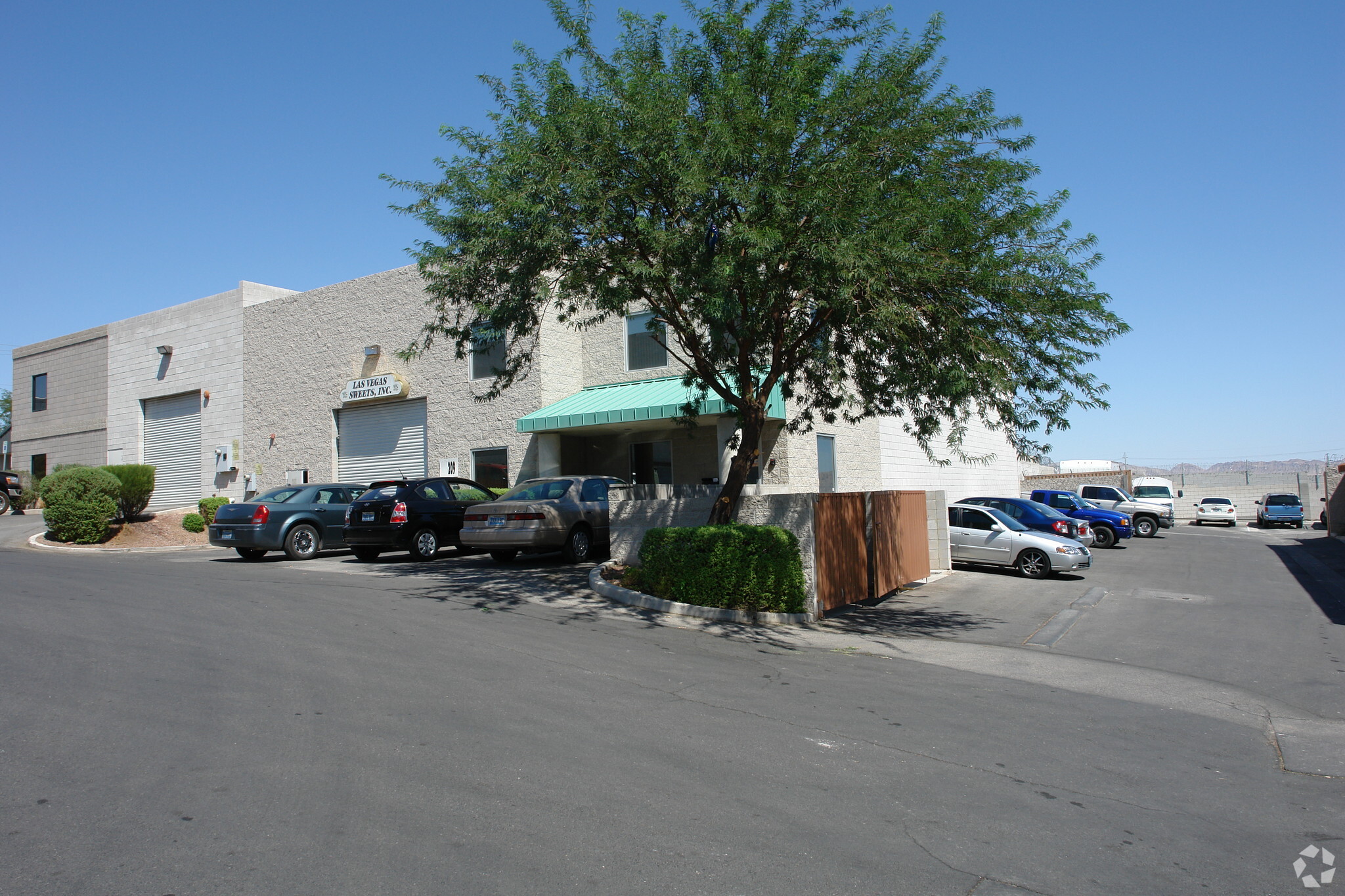 209 E Brooks Ave, North Las Vegas, NV for Rent