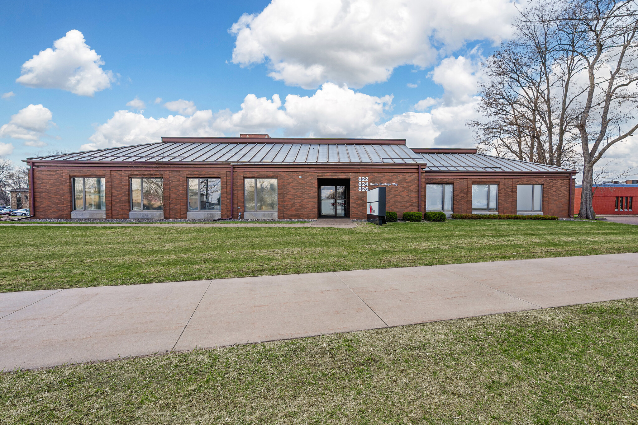 822-826 S Hastings Way, Eau Claire, WI for Sale