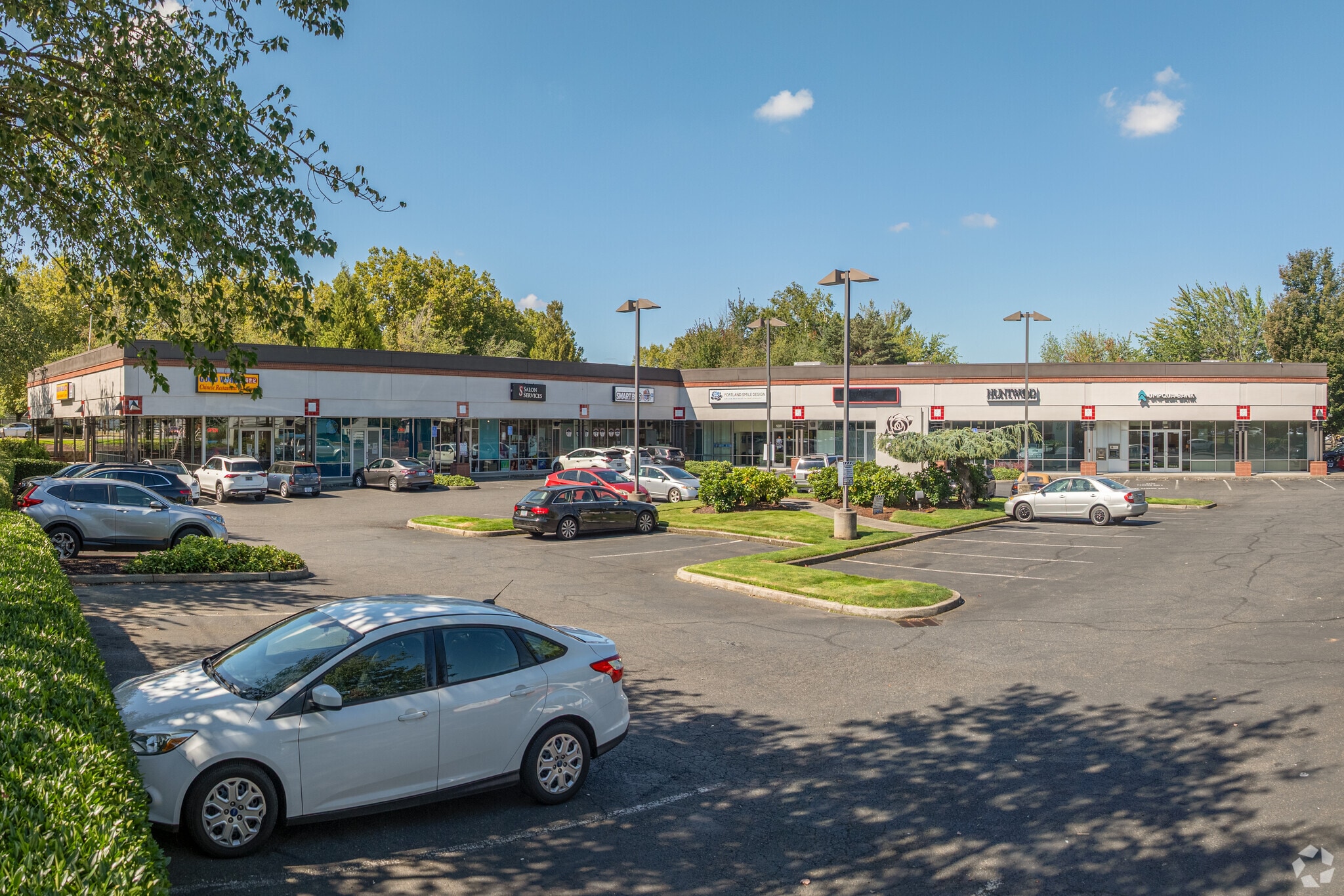 5055-5083 NE 122nd Ave, Portland, OR for Rent