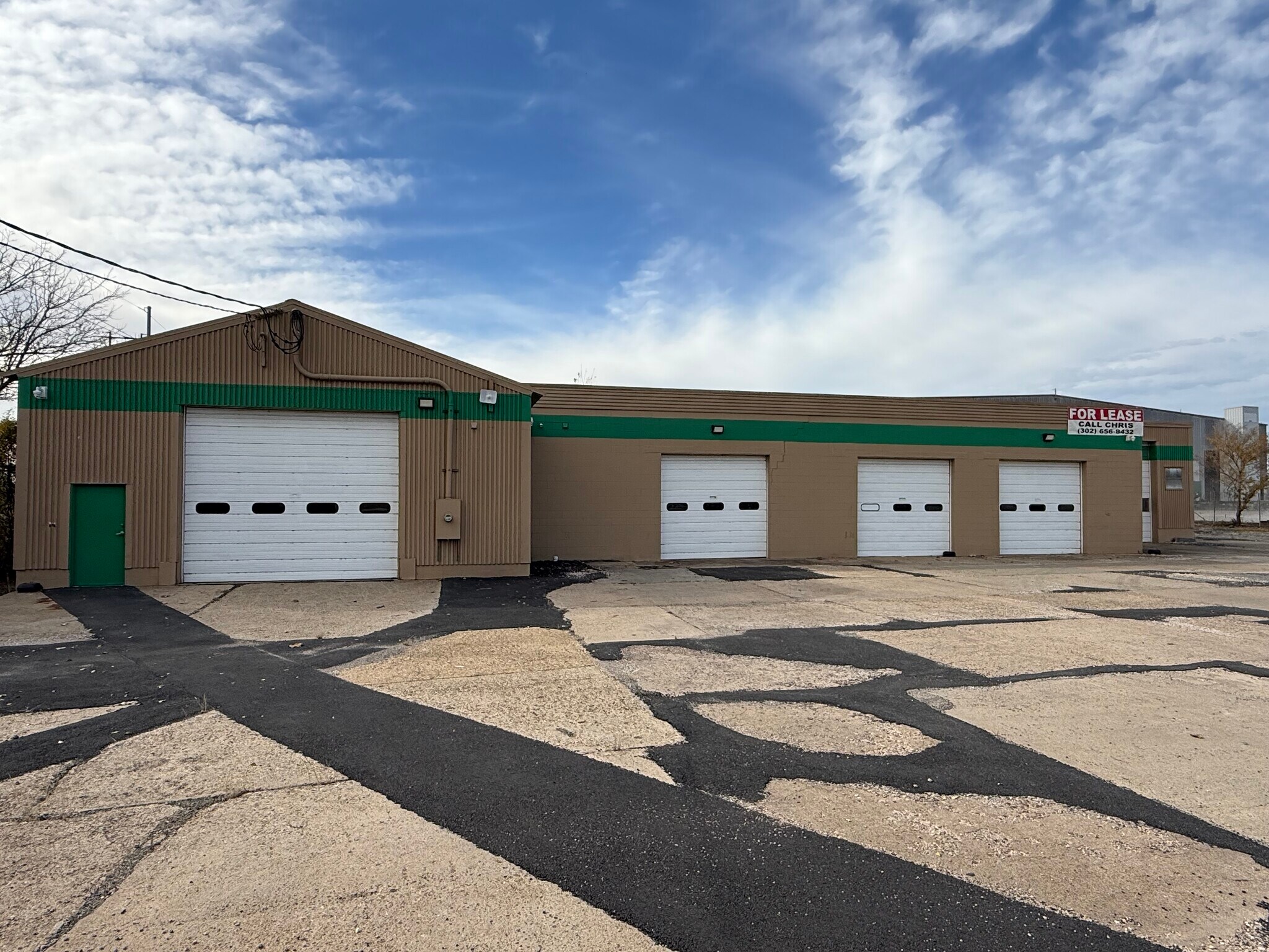 815 S Market St, Wilmington, DE for Rent