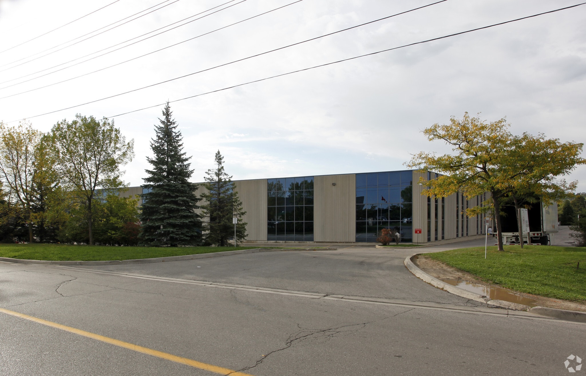 550 Industrial Dr, Milton, ON for Rent
