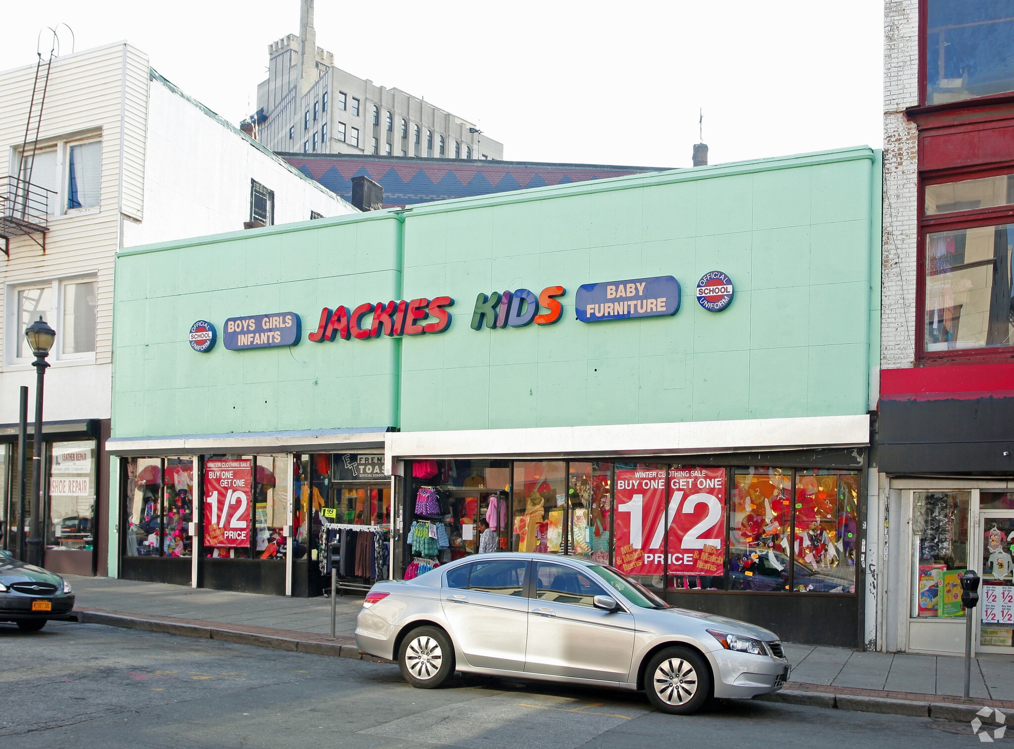 10 Main St, Yonkers, NY for Rent