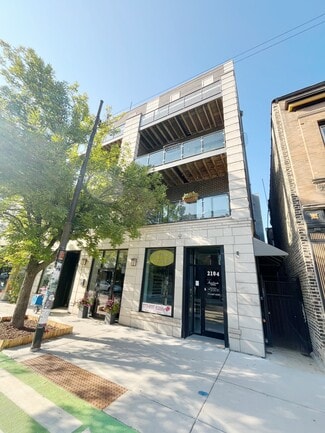 Chicago, IL Retail - 2104 W Belmont Ave